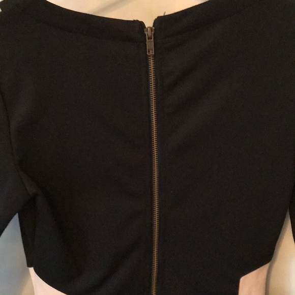 Lucca Couture dress - Picture 3 of 4